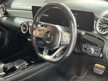 Mercedes-Benz Cla AMG Line