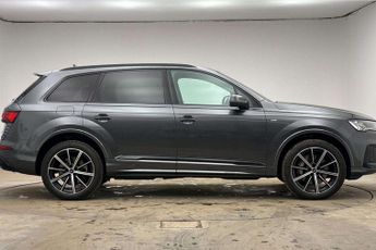 Audi Q7 Black Edition