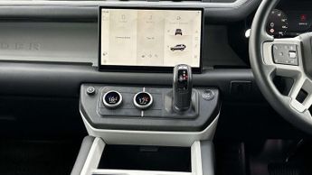 Land Rover Defender X-Dynamic HSE