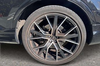 Audi Q7 Black Edition