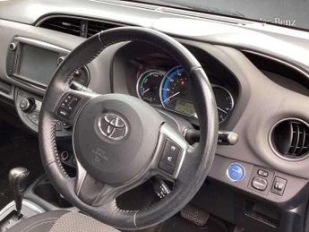 Toyota Yaris Icon