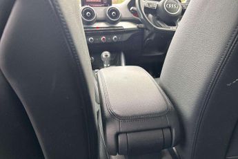 Audi Q2 S Line