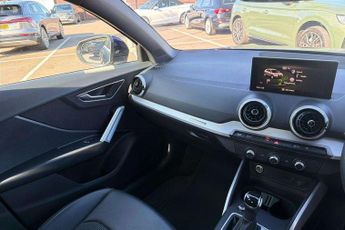 Audi Q2 S Line