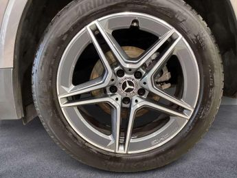 Mercedes-Benz GLA AMG Line