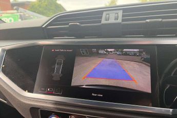 Audi Q3 S Line