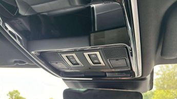 Land Rover Range Rover Velar Dynamic SE