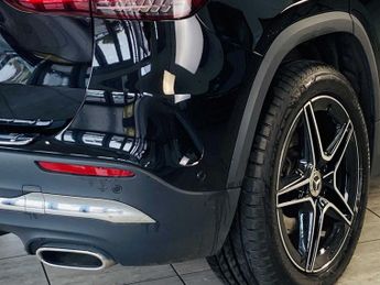 Mercedes-Benz GLA AMG Line