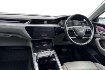 Audi E-Tron 