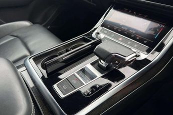 Audi Q7 Black Edition