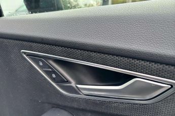 Audi Q2 S Line