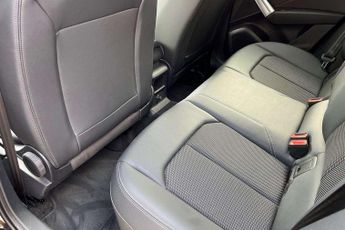 Audi Q2 S Line