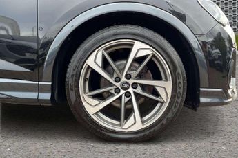 Audi Q3 Black Edition
