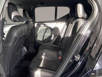 Volvo Xc40 R DESIGN