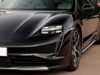 Porsche Taycan 