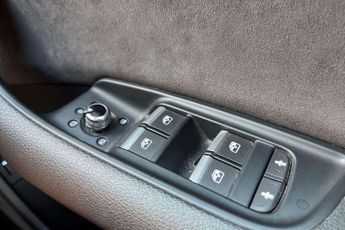 Audi Q7 S Line
