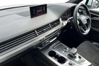 Audi Q7 S Line