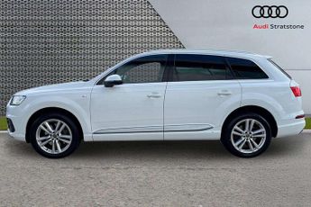 Audi Q7 S Line
