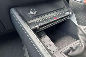 Audi Q3 S Line