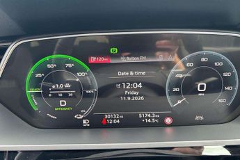 Audi Q8 S Line