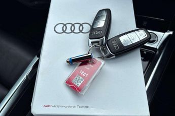 Audi Q8 S Line