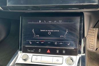 Audi Q8 S Line