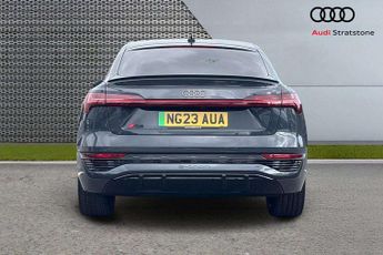 Audi Q8 S Line