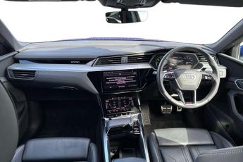 Audi Q8 S Line