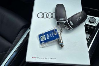 Audi Q8 S Line