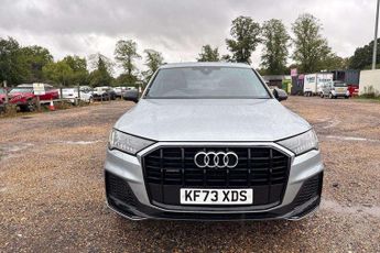 Audi Q7 Black Edition