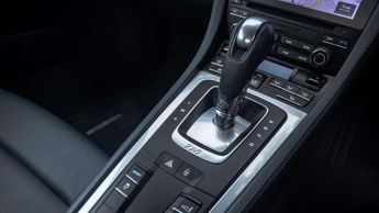 Porsche 718 Cayman 