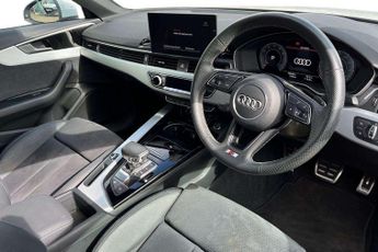 Audi A4 S Line