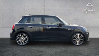MINI Hatchback Cooper Exclusive