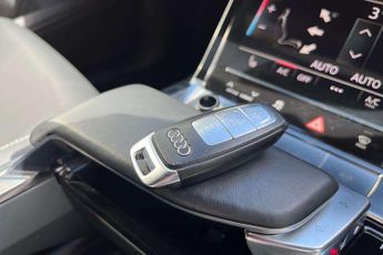 Audi E-Tron S Line
