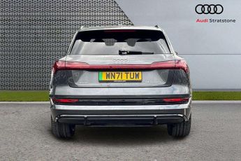 Audi E-Tron Black Edition