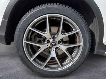 Mercedes-Benz GLC AMG Line