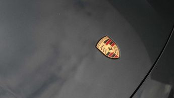 Porsche Taycan Saloon 