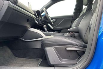 Audi Q2 S Line