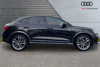 Audi Q3 Black Edition