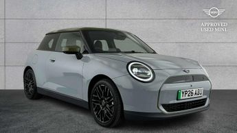 MINI Cooper SE Paul Smith Edition