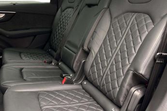 Audi Q7 Vorsprung
