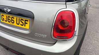 MINI Hatchback Cooper