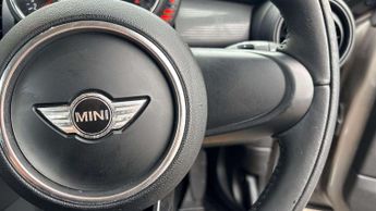 MINI Hatchback Cooper