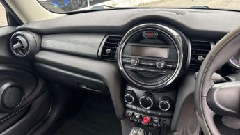 MINI Hatchback Cooper