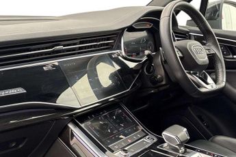 Audi Q7 Black Edition
