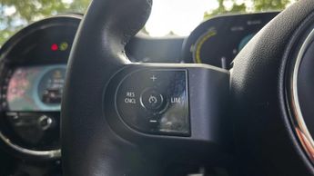 MINI Hatchback Cooper S Level 2