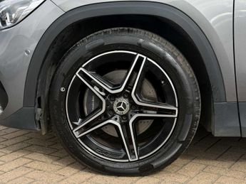 Mercedes-Benz GLA AMG Line