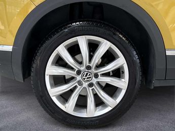 Volkswagen T-Roc SEL