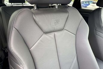 Audi Q3 Black Edition