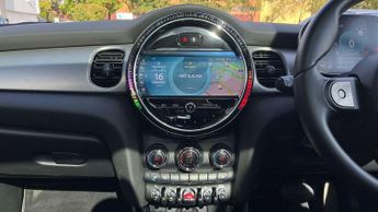 MINI Hatchback Cooper Exclusive