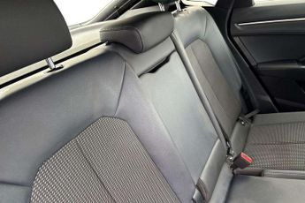 Audi Q3 S Line